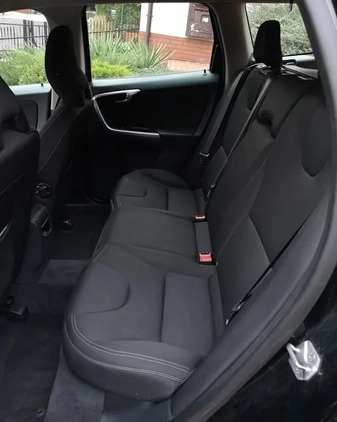 Volvo XC 60 cena 80500 przebieg: 170900, rok produkcji 2014 z Szczecin małe 79